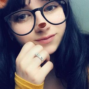 Meet your Posher, Celeste